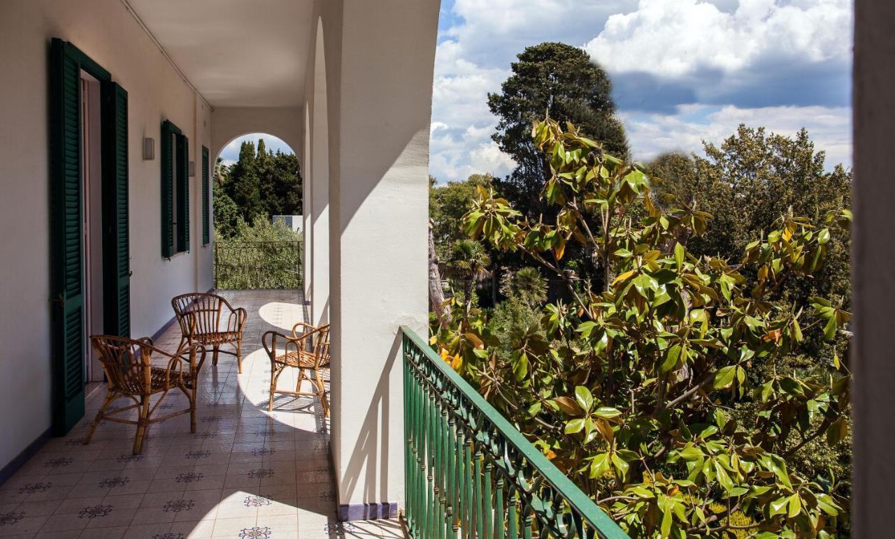 Villa Marta Taranto Exterior foto